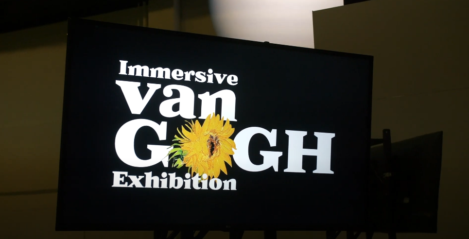 利用松下投影技術讓您親臨梵高的藝術之境